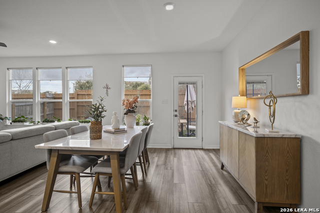 Image 9 of 33 For 14839 Vance Jackson #312  312