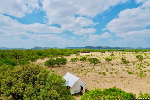 Image 37 of 40 For 3311 Texas Highway 55 N