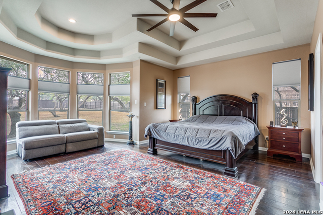 Image 19 of 36 For 26404 Grey Horse Run