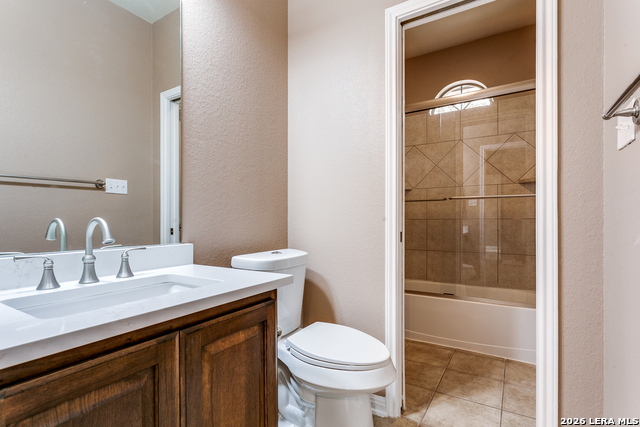 Image 24 of 36 For 26404 Grey Horse Run