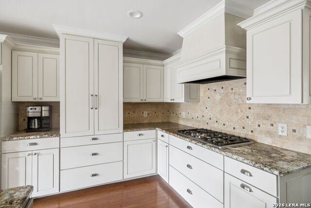 Image 14 of 39 For 411 Harmon Dr