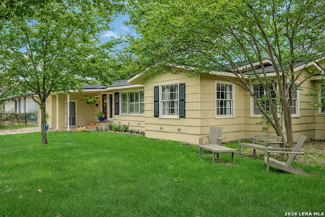 Image 2 of 39 For 411 Harmon Dr