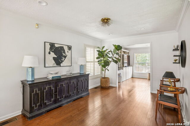 Image 5 of 39 For 411 Harmon Dr