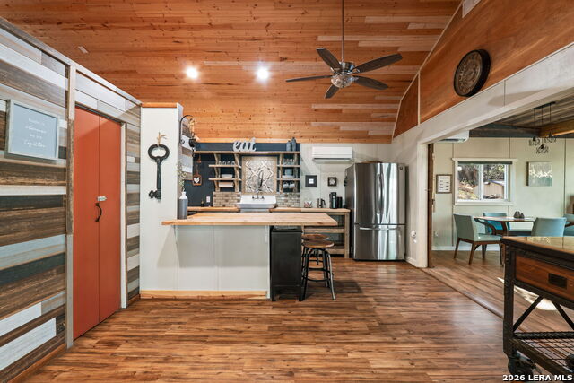 Image 15 of 36 For 9055 Rebecca Creek Rd