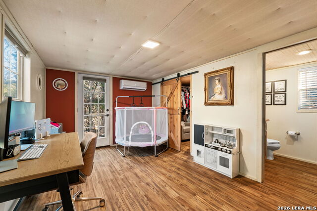 Image 16 of 36 For 9055 Rebecca Creek Rd