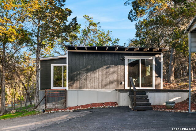 Image 27 of 36 For 9055 Rebecca Creek Rd