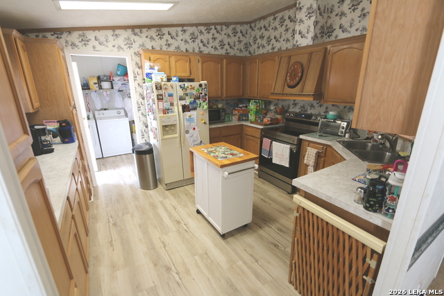 Image 11 of 34 For 133 Oak View