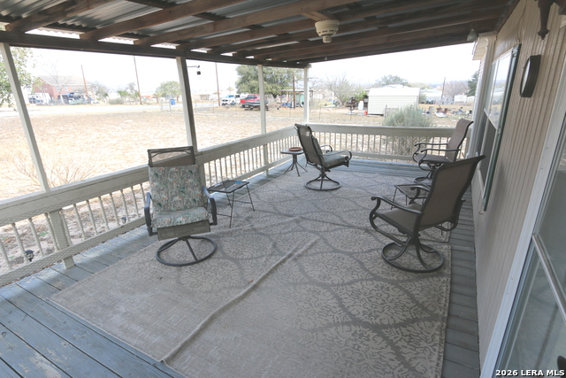 Image 21 of 34 For 133 Oak View