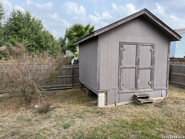 Image 19 of 20 For 7430 Primrose Post