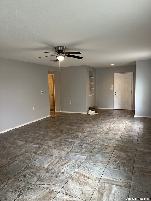 Image 5 of 20 For 7430 Primrose Post