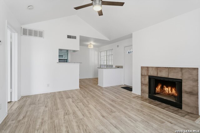 Image 5 of 20 For 11311 Sir Winston  111