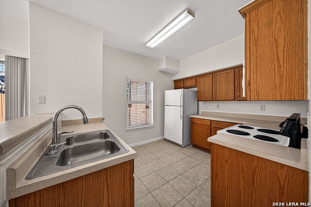 Image 11 of 35 For 4161 St Charles Bay