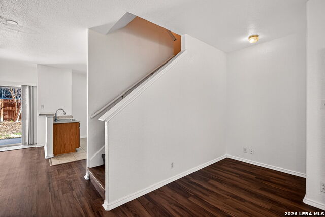 Image 18 of 35 For 4161 St Charles Bay