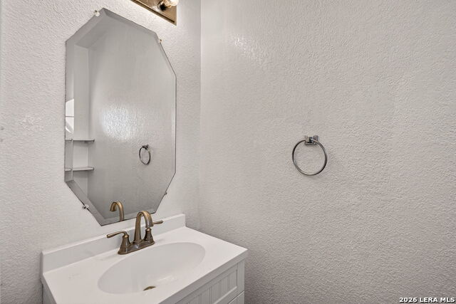 Image 19 of 35 For 4161 St Charles Bay