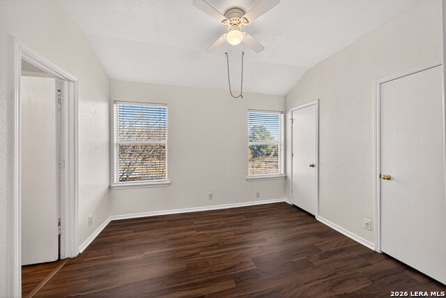 Image 25 of 35 For 4161 St Charles Bay