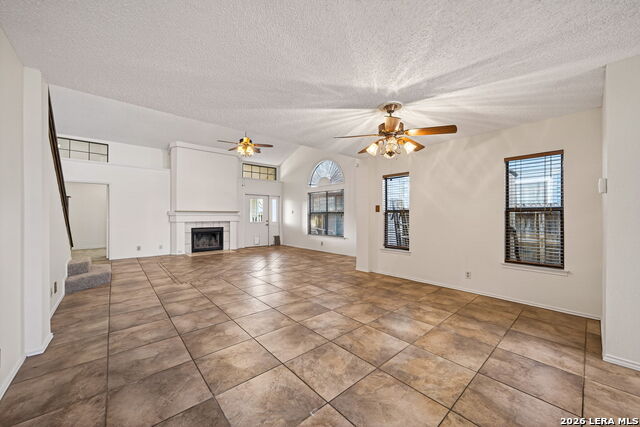 Image 13 of 38 For 3311 Green Spg Dr