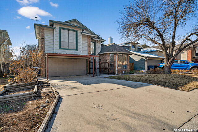 Image 2 of 38 For 3311 Green Spg Dr