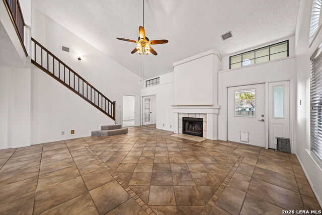 Image 9 of 38 For 3311 Green Spg Dr