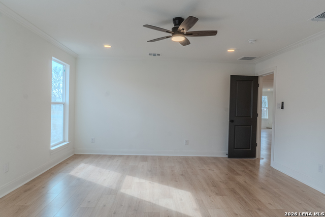 Image 31 of 43 For 1214 Hough  