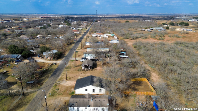 Image 43 of 43 For 1214 Hough  