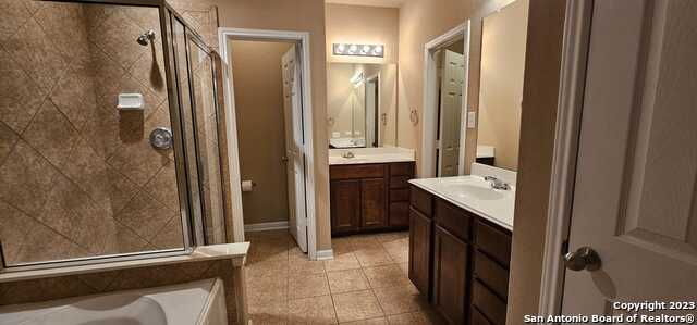 Image 11 of 11 For 8307 White Mulberry