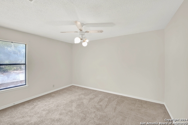 Image 27 of 33 For 603 N Rachel St