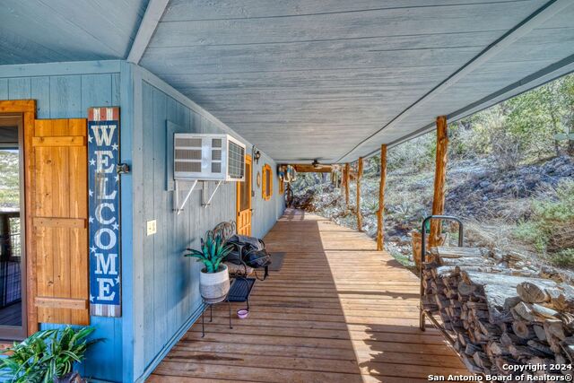 Image 10 of 63 For 281 Roaring Springs