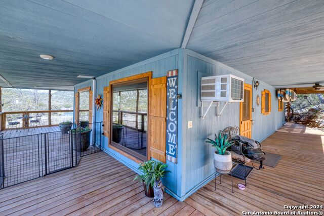 Image 11 of 63 For 281 Roaring Springs