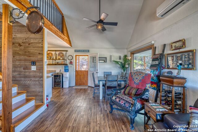 Image 19 of 63 For 281 Roaring Springs