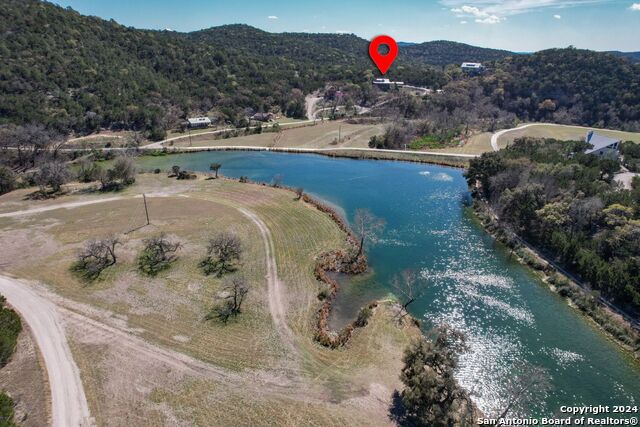 Image 4 of 63 For 281 Roaring Springs