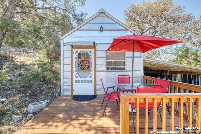 Image 42 of 63 For 281 Roaring Springs