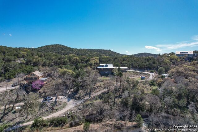 Image 7 of 63 For 281 Roaring Springs