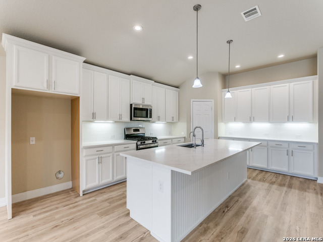 Image 10 of 32 For 615 Ridgebranch