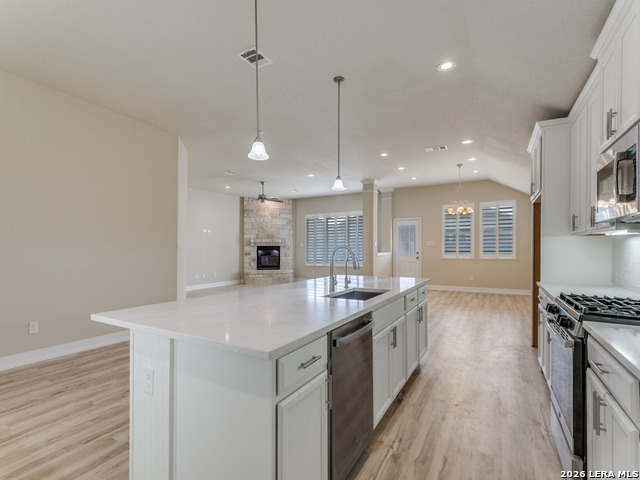 Image 11 of 32 For 615 Ridgebranch