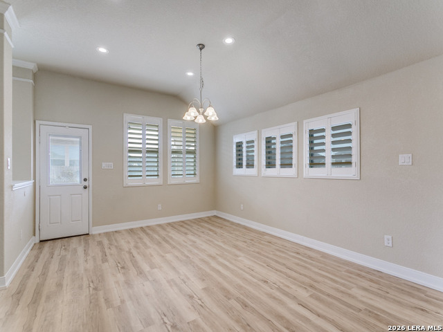 Image 12 of 32 For 615 Ridgebranch