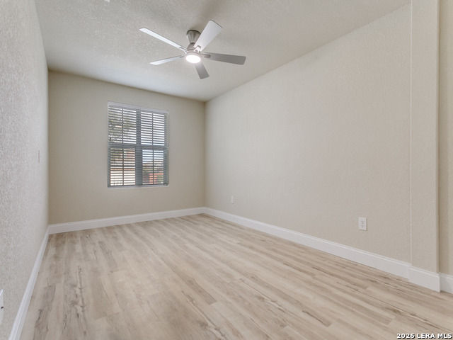 Image 15 of 32 For 615 Ridgebranch