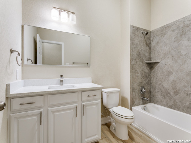 Image 20 of 32 For 615 Ridgebranch