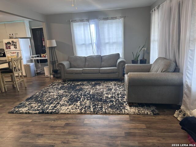 Image 3 of 18 For 105 Huebinger E