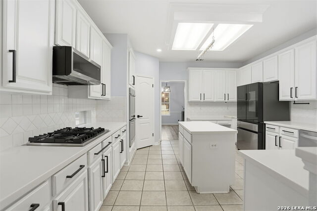 Image 10 of 46 For 18110 Cougar Bluff