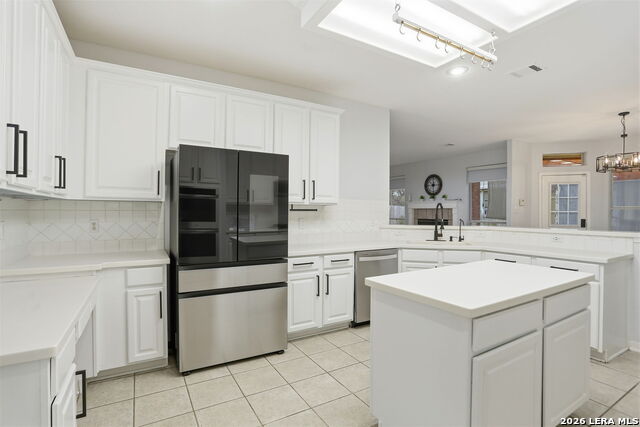 Image 12 of 46 For 18110 Cougar Bluff