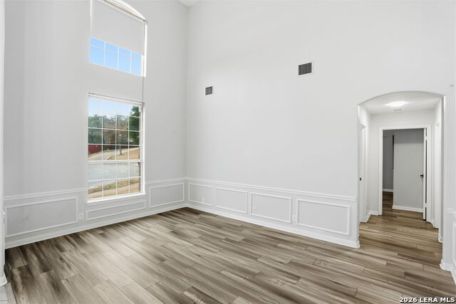 Image 4 of 46 For 18110 Cougar Bluff