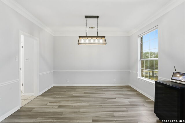 Image 6 of 46 For 18110 Cougar Bluff