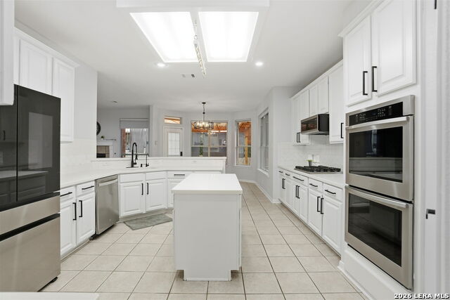 Image 9 of 46 For 18110 Cougar Bluff