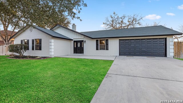Details for 300 Ridge Crest, Seguin, TX 78155