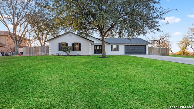 Image 2 of 33 For 300 Ridge Crest