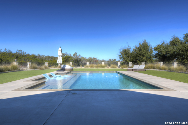 Image 38 of 50 For 13944 Fm 32  