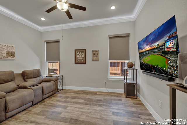 Image 15 of 46 For 1426 Village Inn