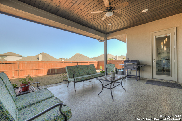 Image 29 of 46 For 1426 Village Inn