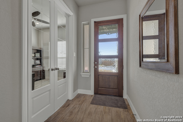 Image 3 of 46 For 1426 Village Inn