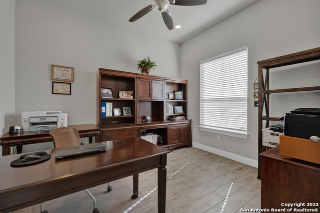 Image 5 of 46 For 1426 Village Inn